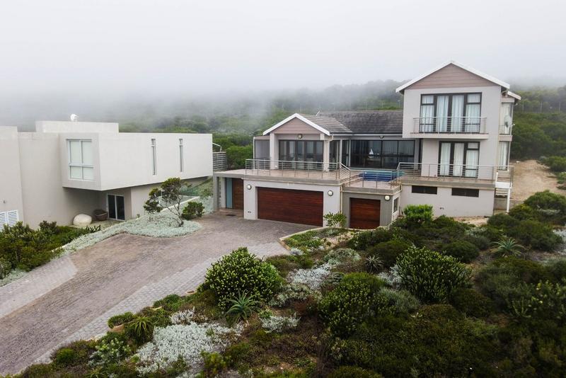 4 Bedroom Property for Sale in Pinnacle Point Golf Estate Western Cape